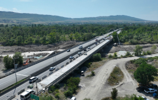 ქსნის ხიდზე ტრანსპორტის მოძრაობა ორივე ზოლზე აღდგენილია