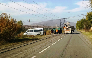 ,,ორმოულებს თხრიან, თუმცა ,,ასფალტი'' ჯერ მზად არ აქვთ''