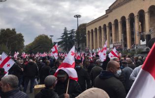 ჩვენ დავიცავთ ხმებს - თბილისში საპროტესტო აქციას გორიდანაც შეუერთდნენ